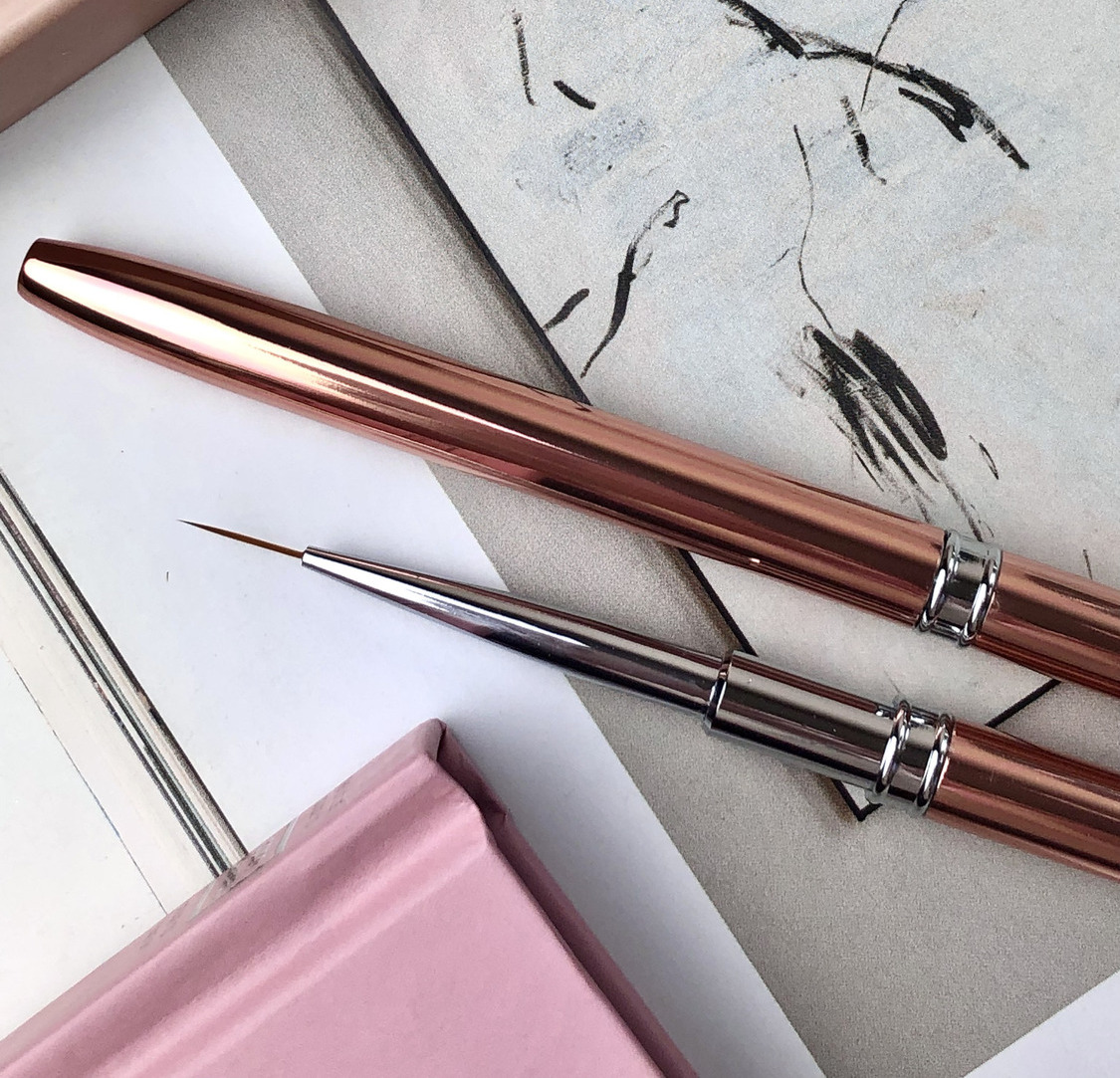 КИСТЬ GOLDEN ТОНКАЯ ЛИНИЯ 11MM