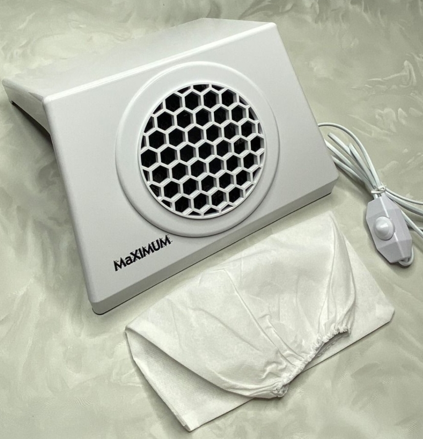 Пылесос настольный MaXIMUM, 32Ватт